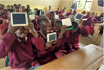 태양광 랜턴 만들기 봉사활동 사진